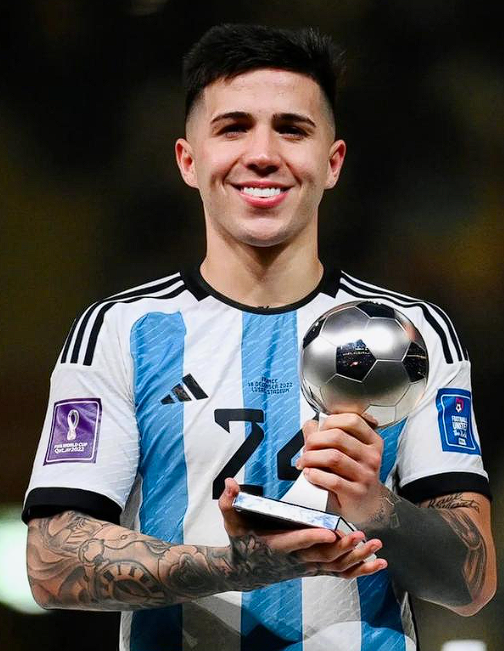 恩佐&middot;费尔南德斯：心理治疗助力足球生涯与自我成长